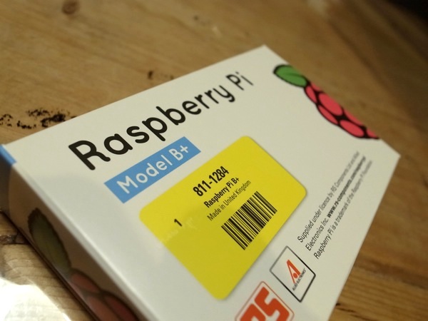 Raspberry Pi Model B+ をゲットしたので開封の儀!